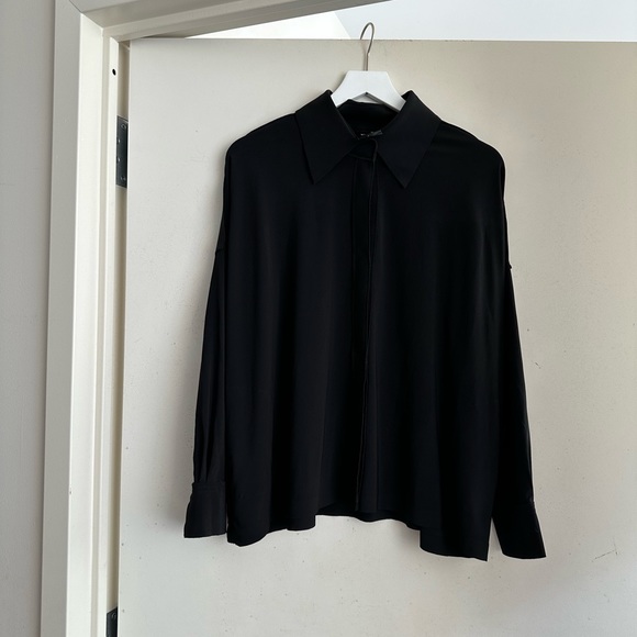 Norma Kamali Black Long Sleeve Blouse - Picture 3 of 7